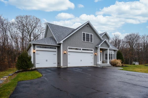 Cost of Driveway Asphalting in Providence