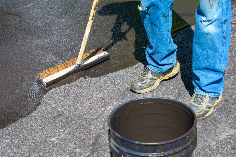 What To Expect During An Asphalt Blacktopping Project